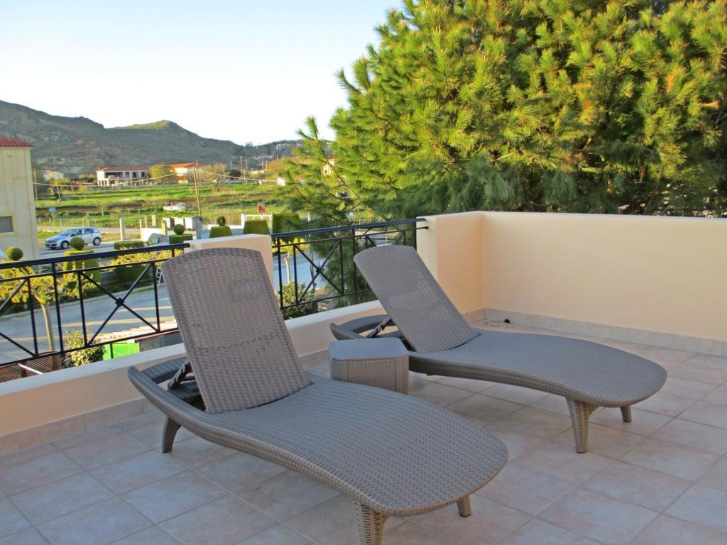 Alkiones Apartment Plati  Ngoại thất bức ảnh